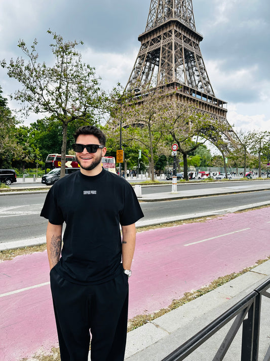 T-shirt “L’Éclat Noir” – Saphir Paris™